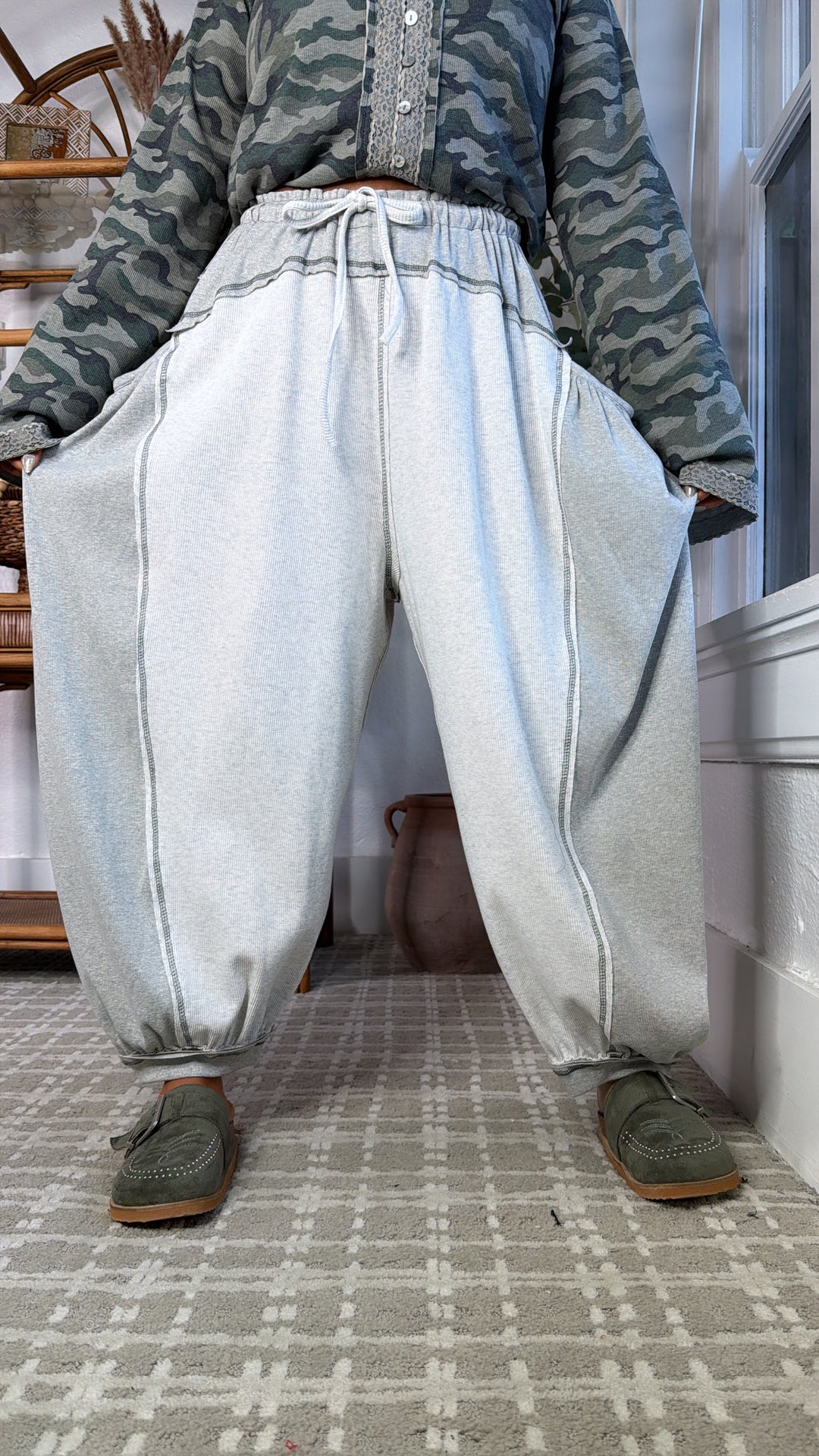 City Line Jogger, Oatmeal Grey