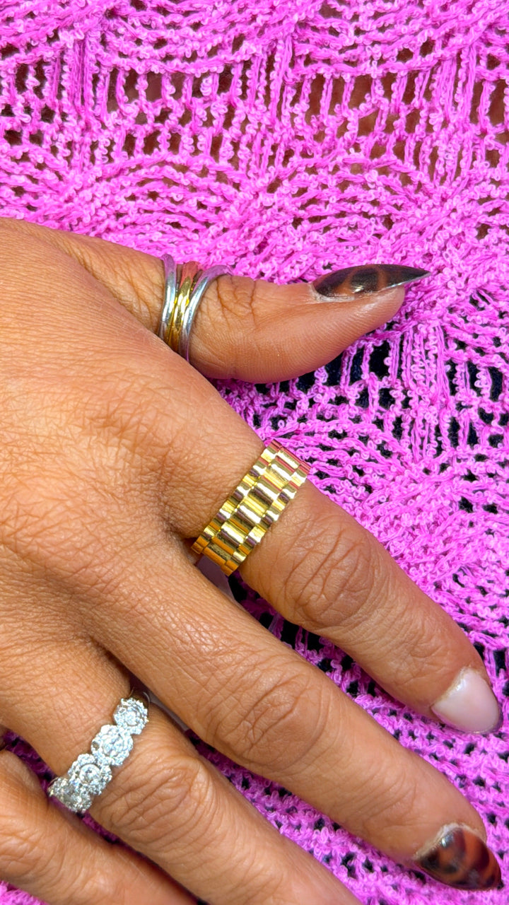 Thick Loose Chain Ring, Gold