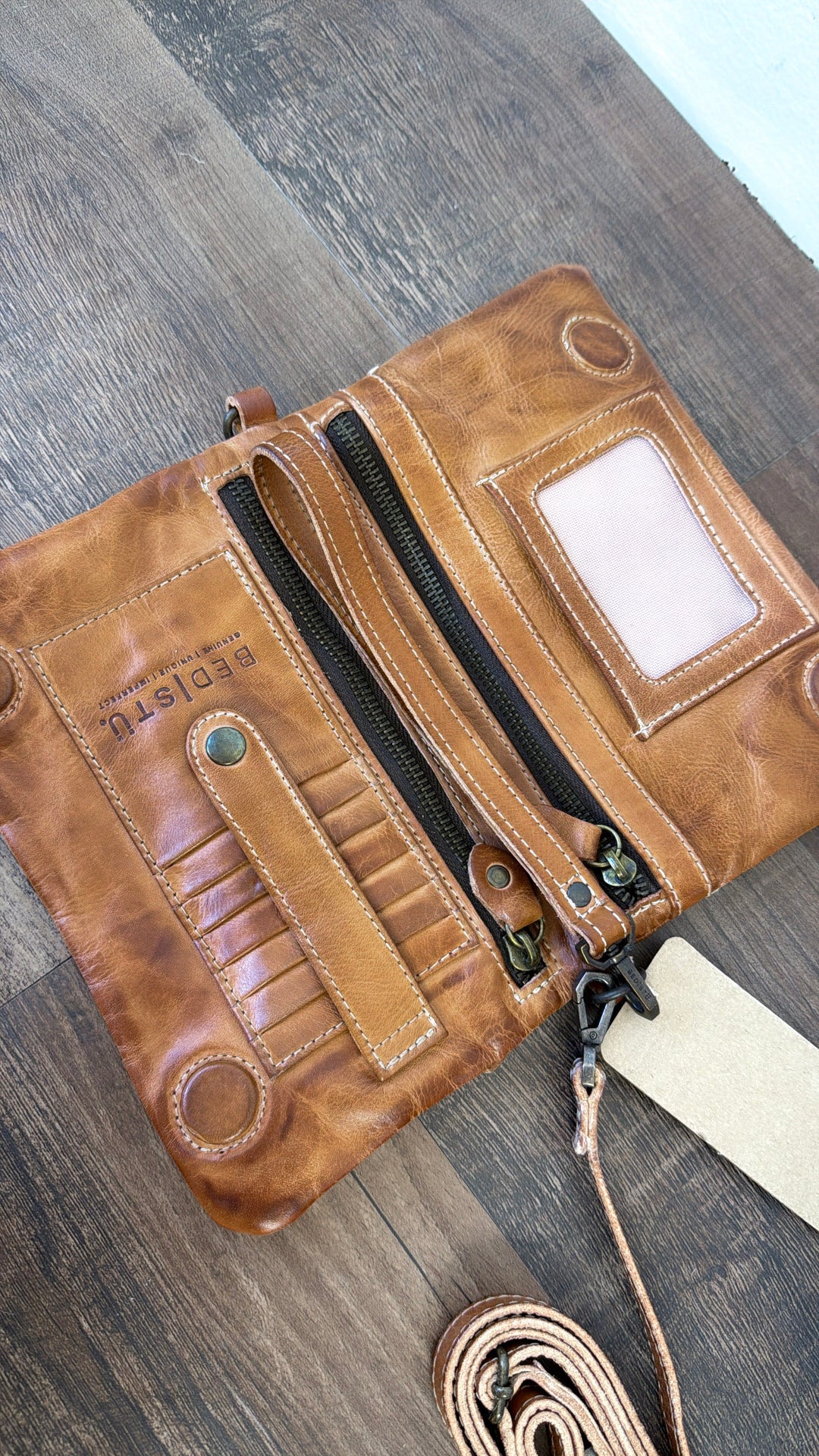 Bedstu Cadence PW, Tan Rustic Nectar Lux