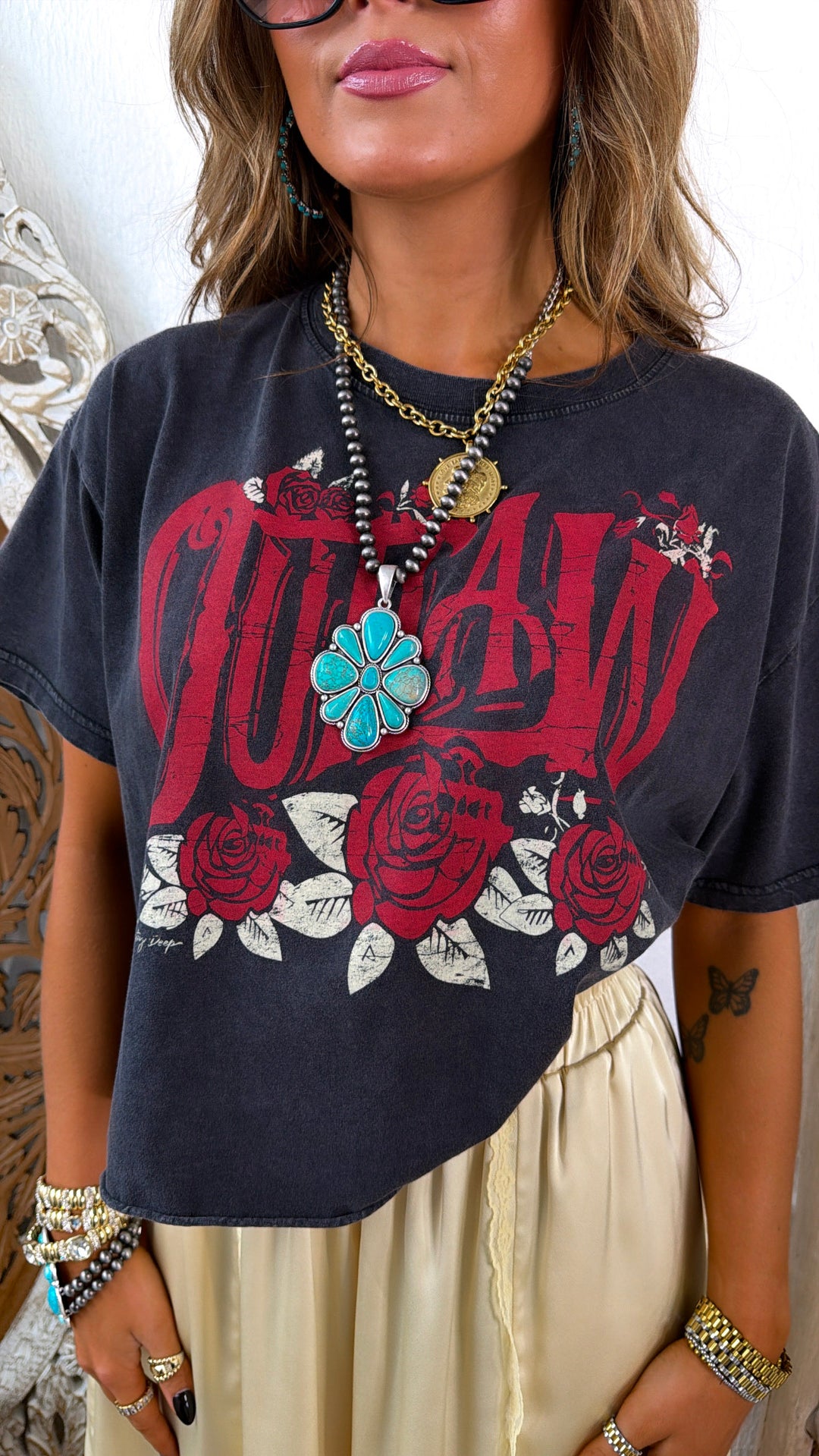 PRE ORDER JUNE 10: Outlaw Washed Graphic Tee, Grey