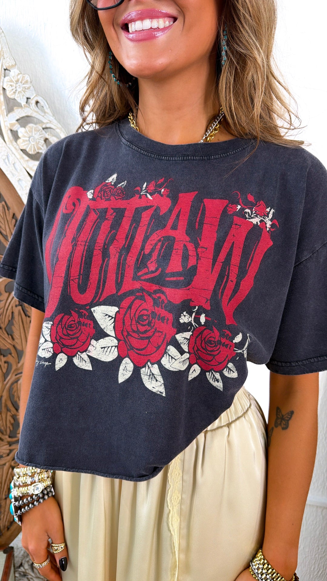 PRE ORDER JUNE 10: Outlaw Washed Graphic Tee, Grey