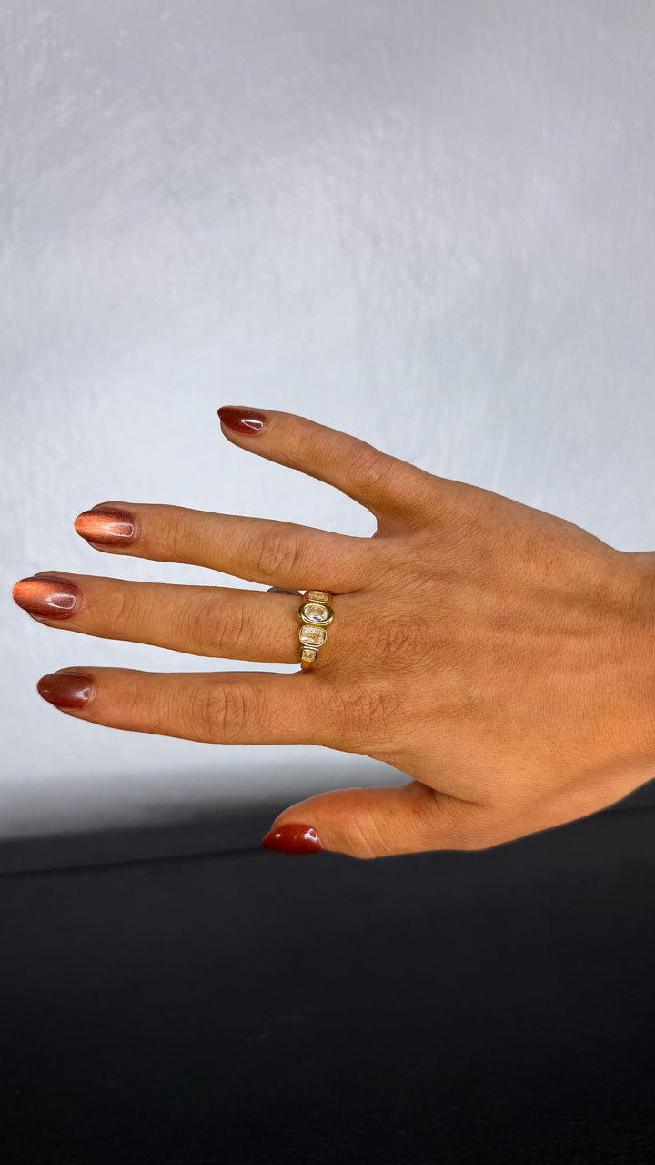 The Hazel Ring, Gold