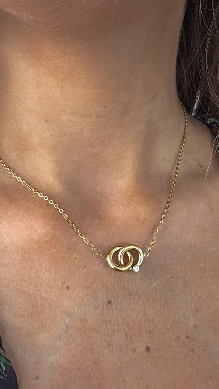 Eternal Link Necklace