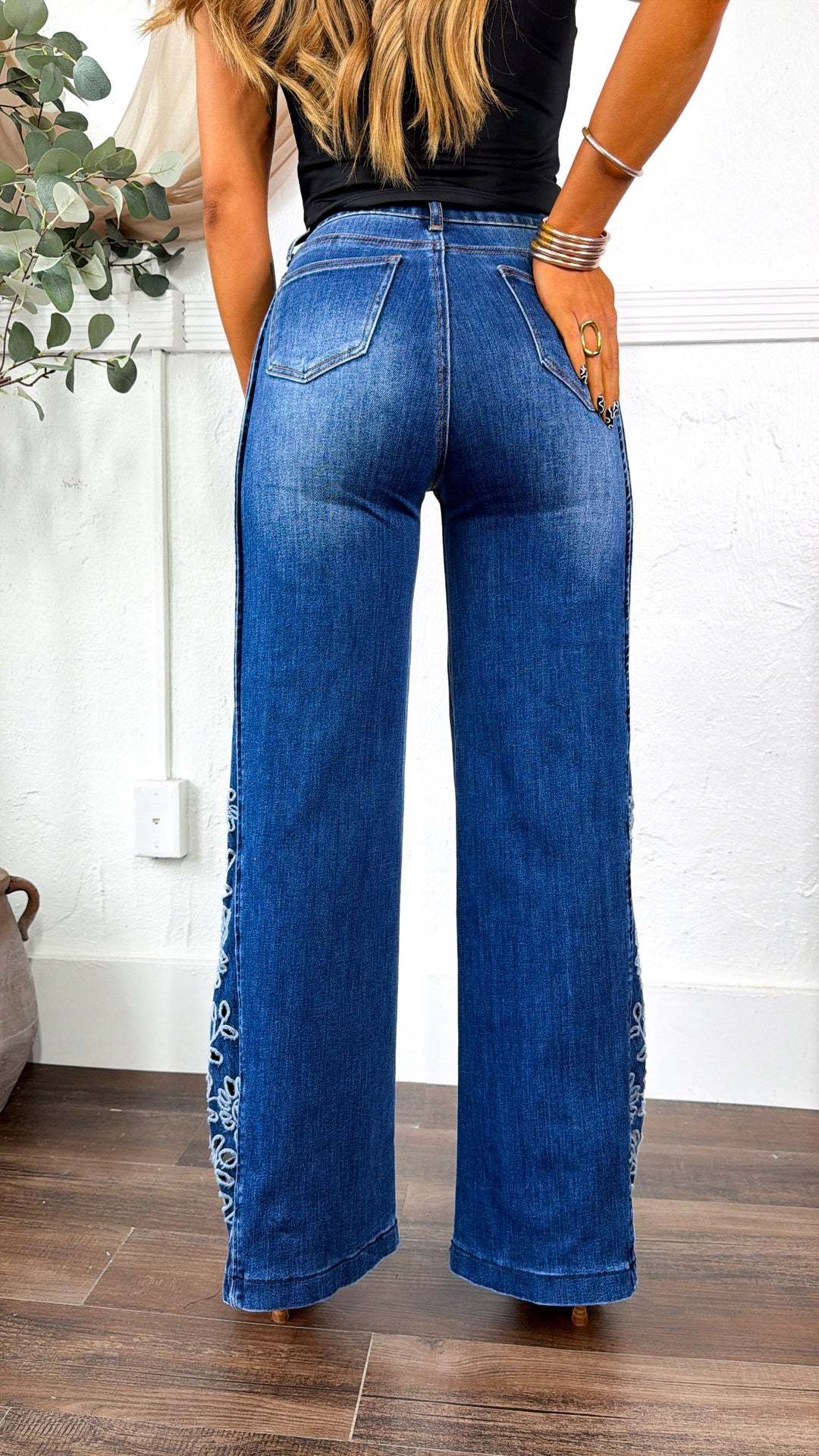 Wildflower Stitch Wide Leg Denim, Md. Dark