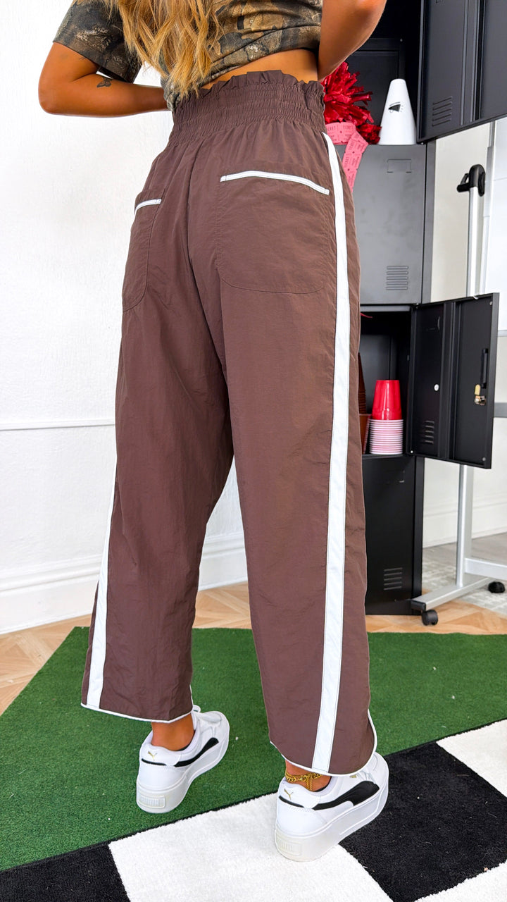 WindBreaker Contrasted Pant, Brown/White