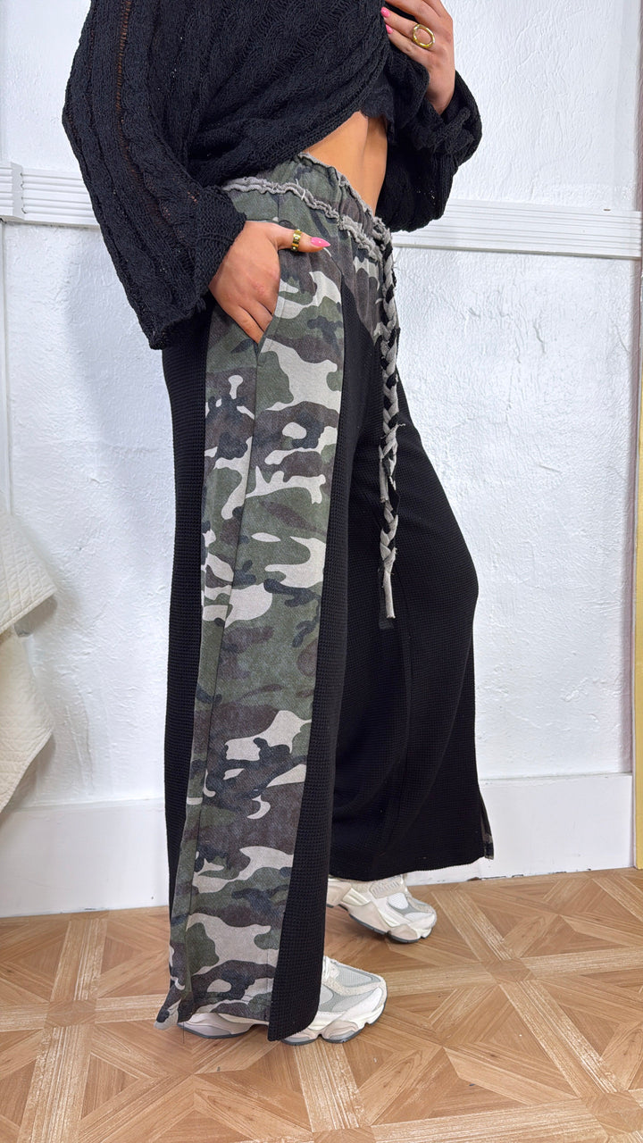 Stone Bay Relaxed Pant, Camo/Black