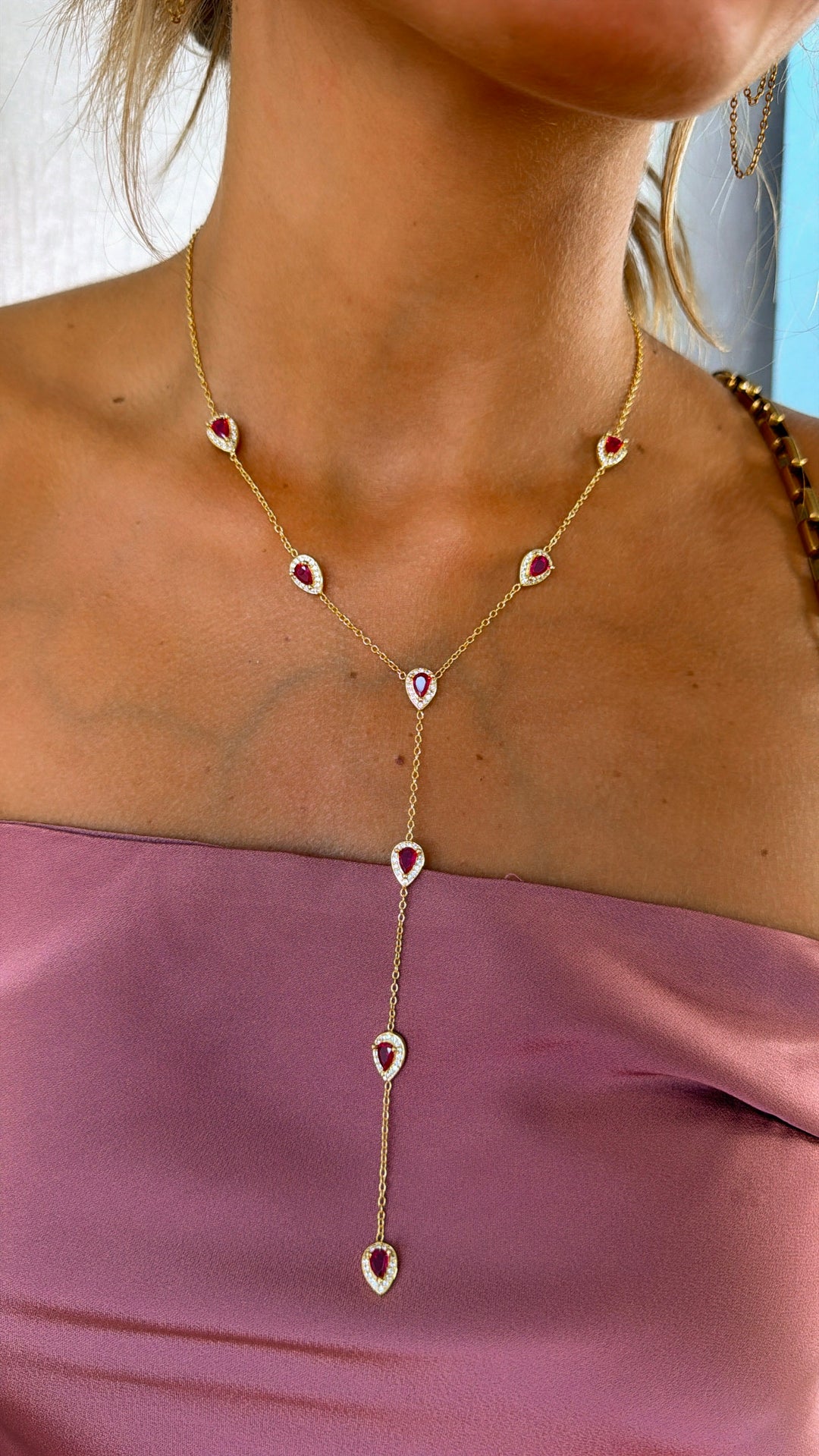 Treasure Jewels: Ruby Y-Glow Necklace