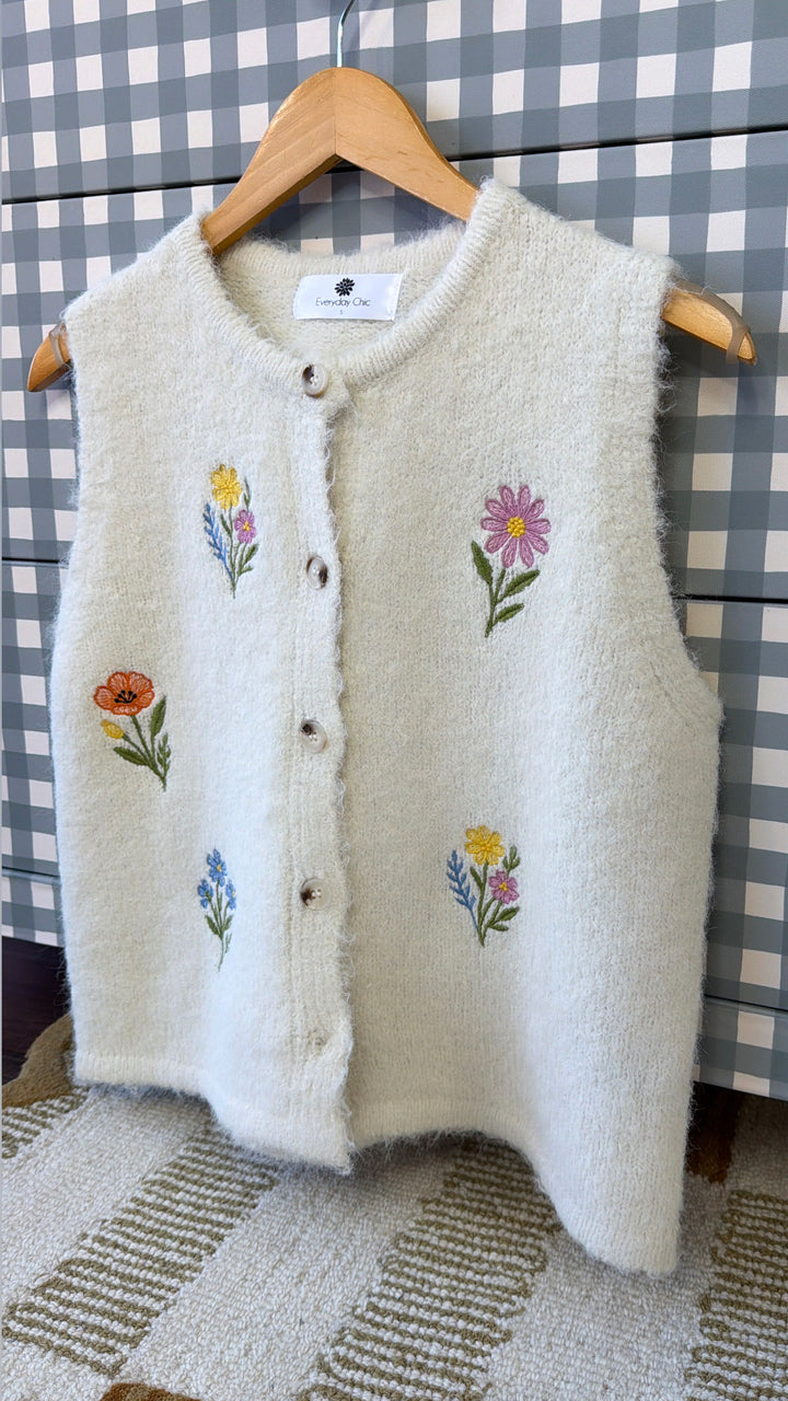 Sunshine Field Sweater Tank, Cream