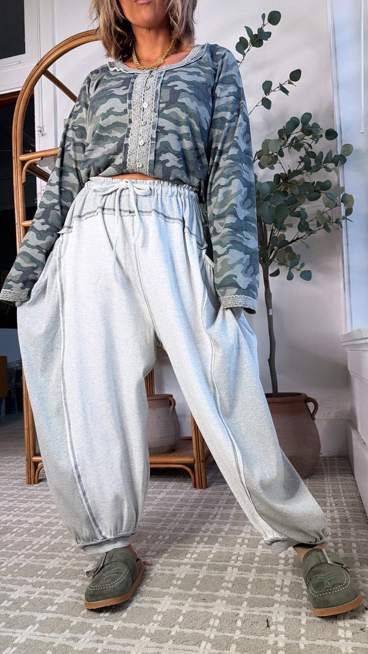 City Line Jogger, Oatmeal Grey