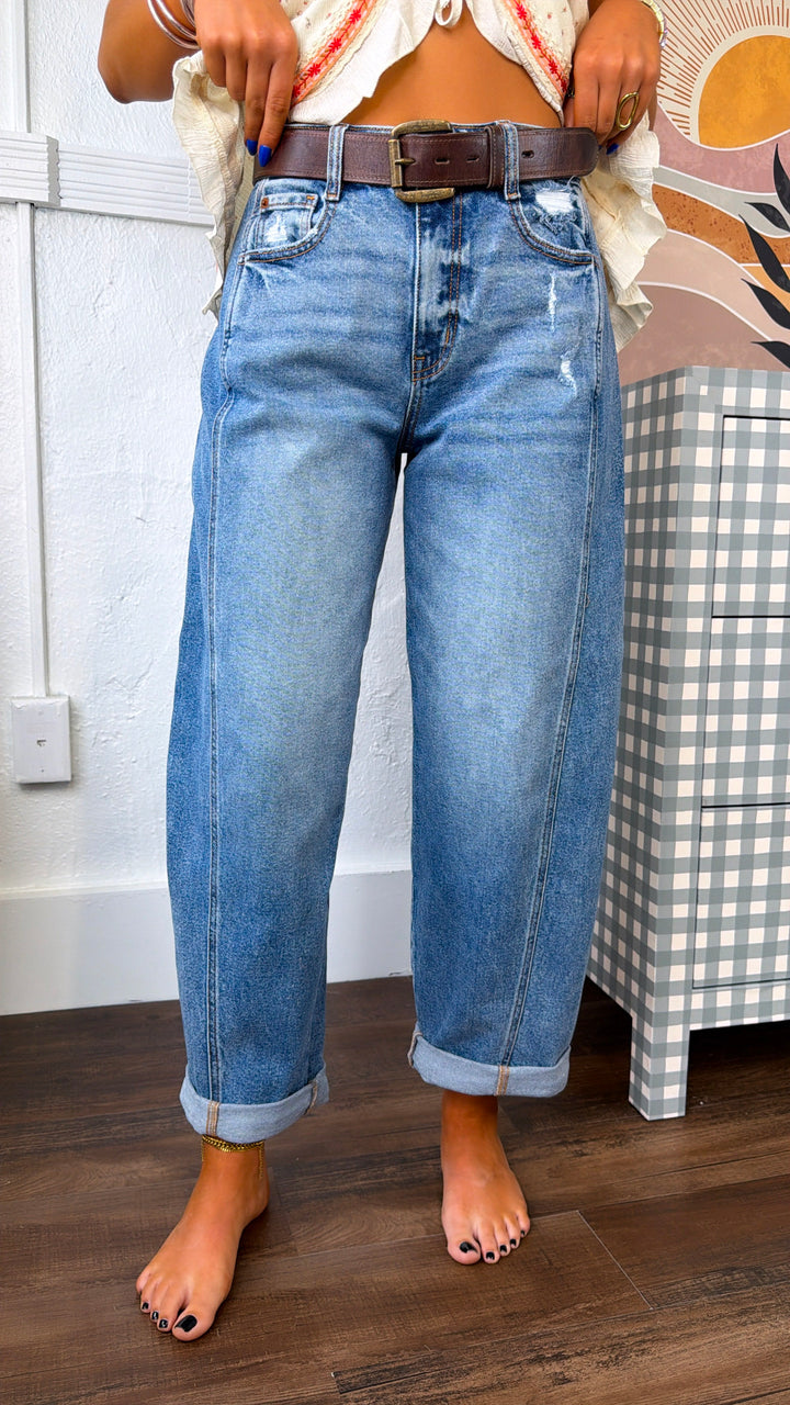 City Sculpt Barrel Jean, Medium