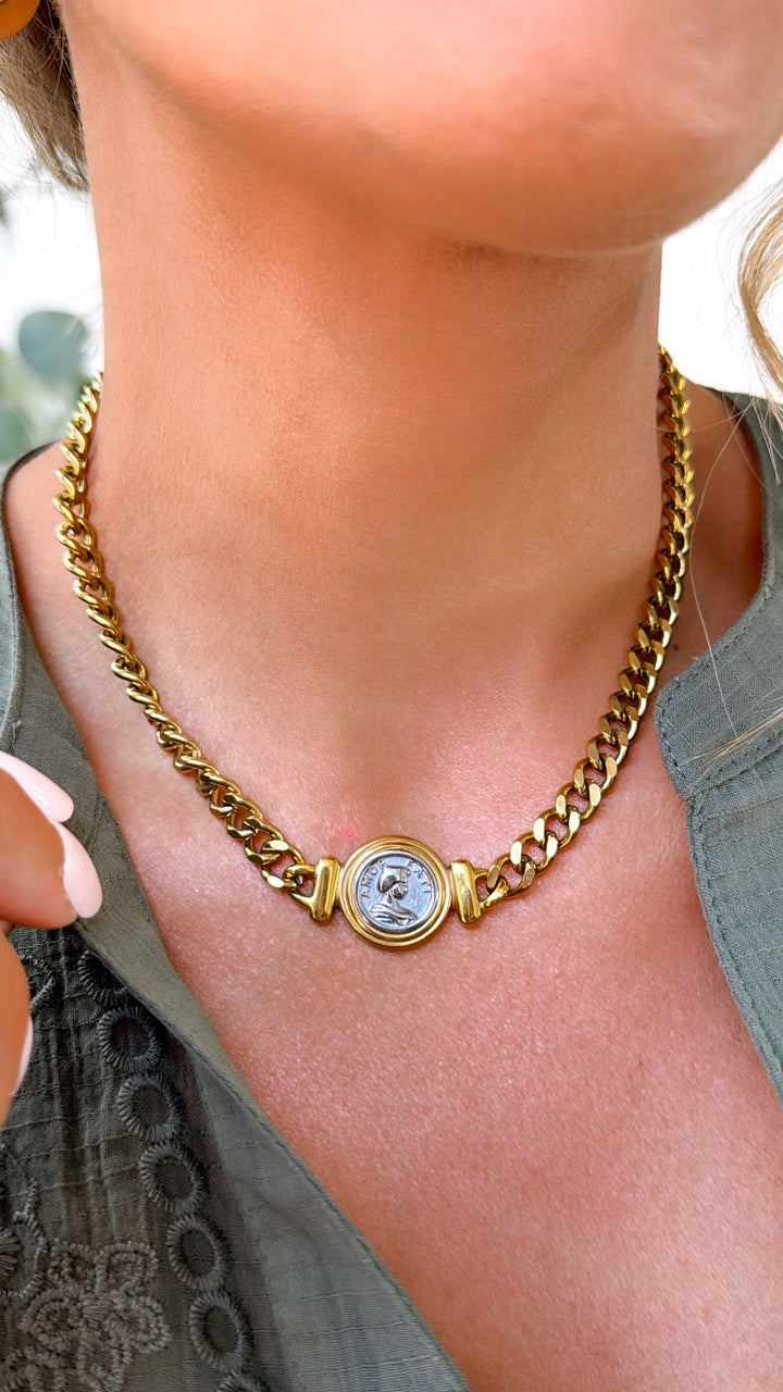 Bella Necklace