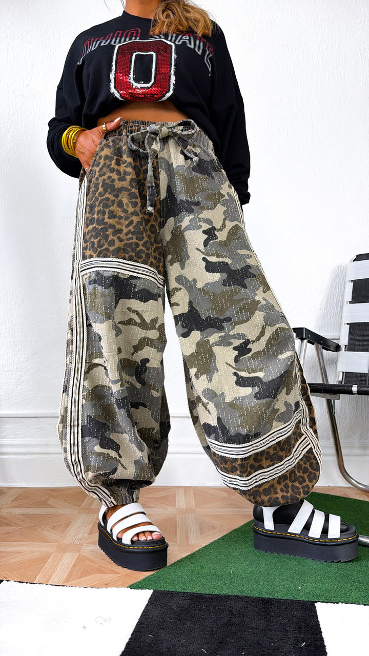 ECB Exclusive: Street Safari Joggers, Tan Camo