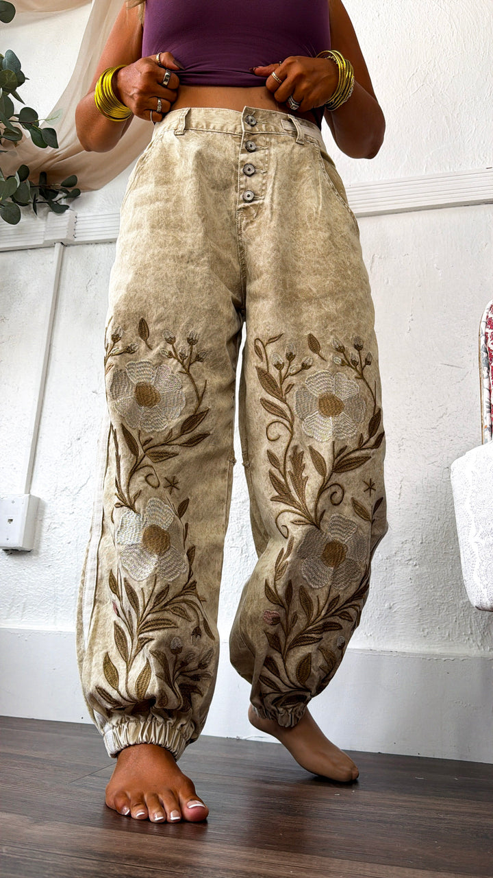 Marbled Sunflower Joggers, Sand Marble