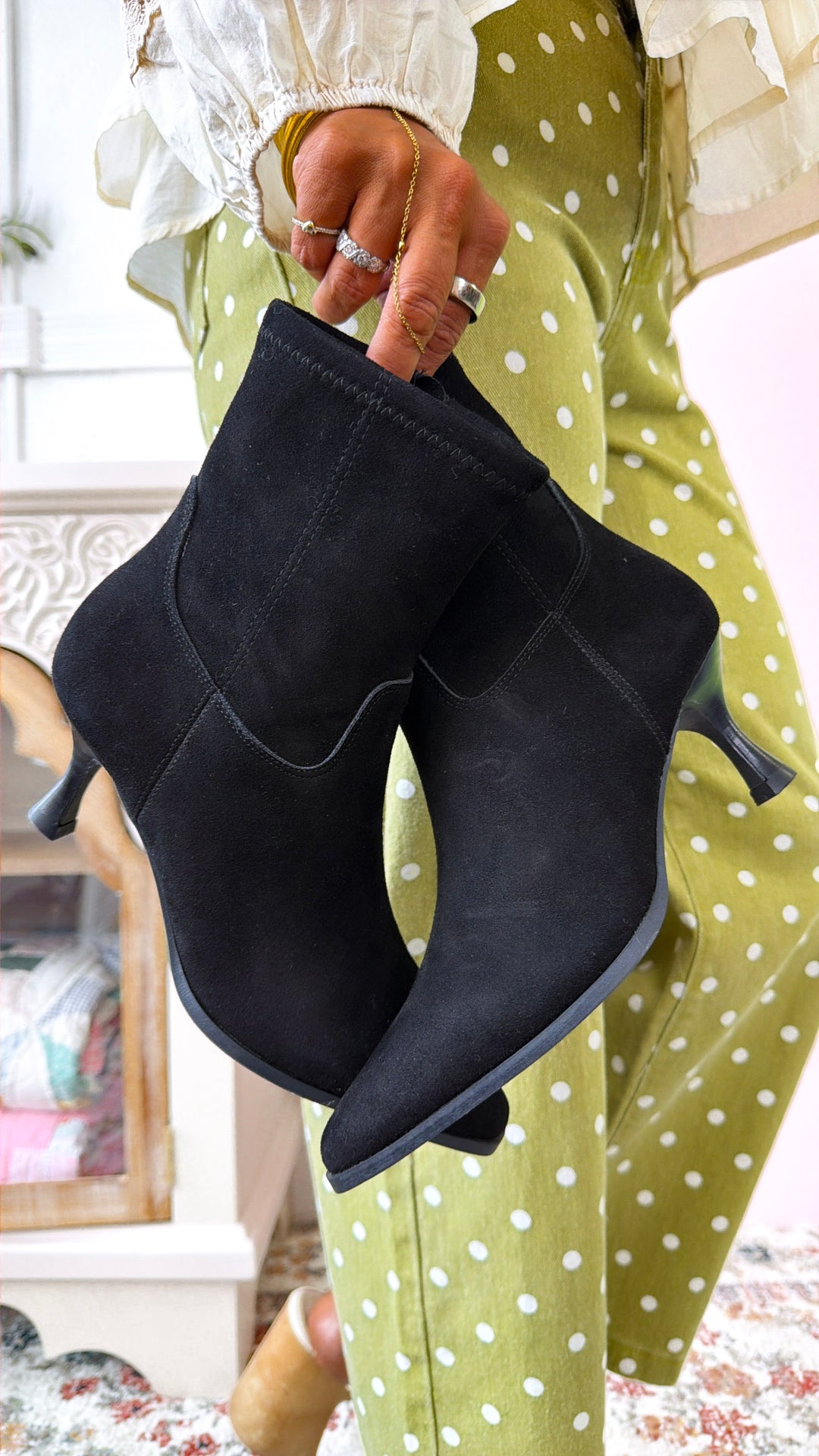 The Classic Heeled Bootie, Black