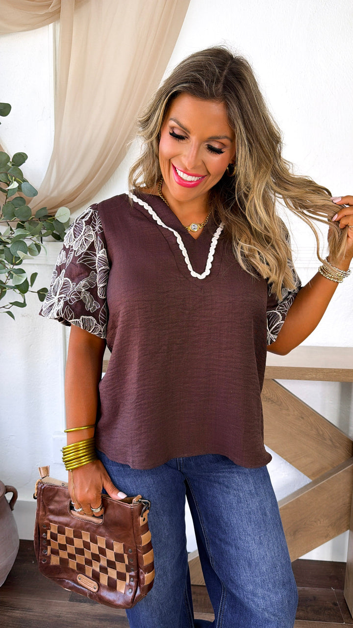 Elegant Birdie Blouse, Brown