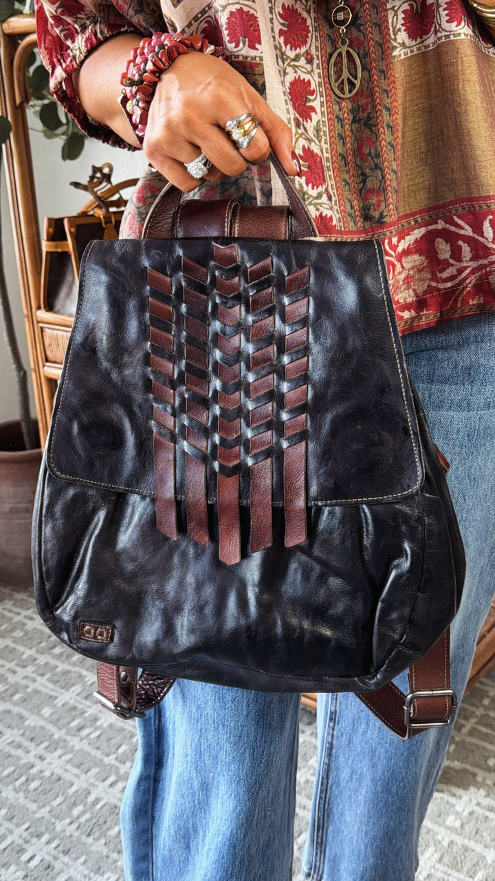 Bedstu Teji, Black Teak Rustic