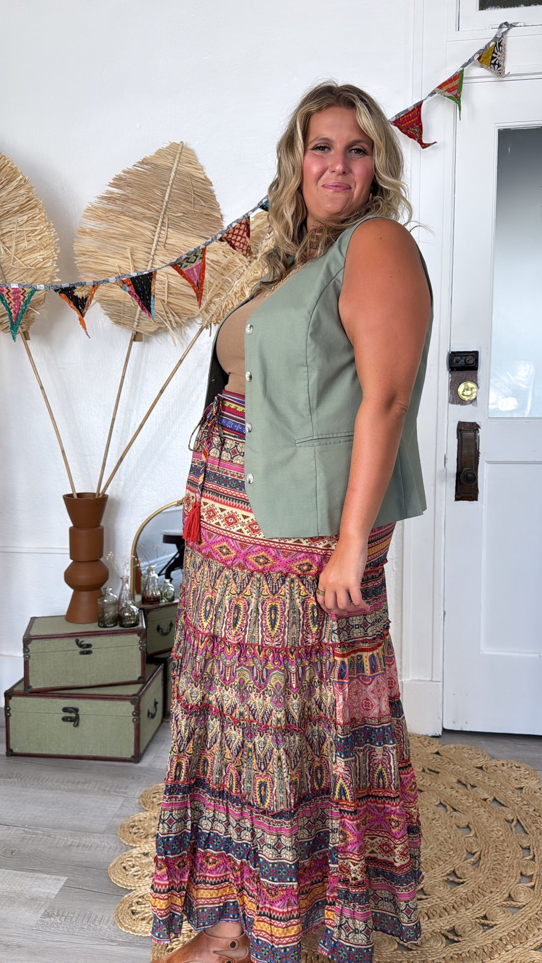 Sunstone Layers Vest, Lt. Olive