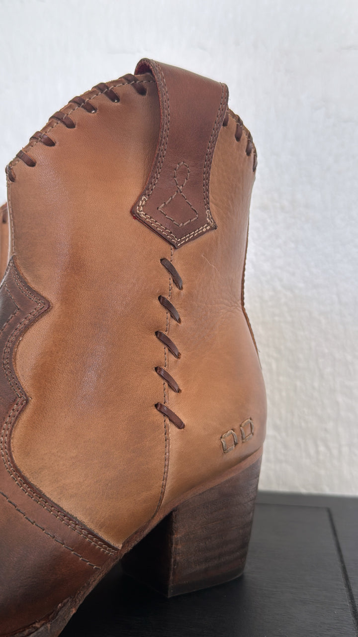 Bedstu Baila ll, Teak Oats Rustic