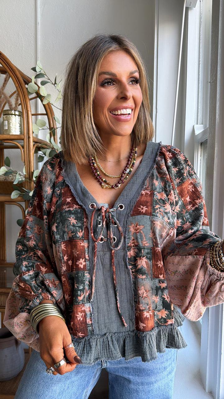 Petal Kiss Blouse, Charcoal Multi