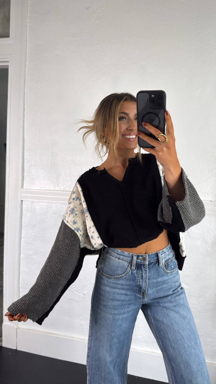 DOORBUSTER: POL Floral Sleeve Sweater, Black