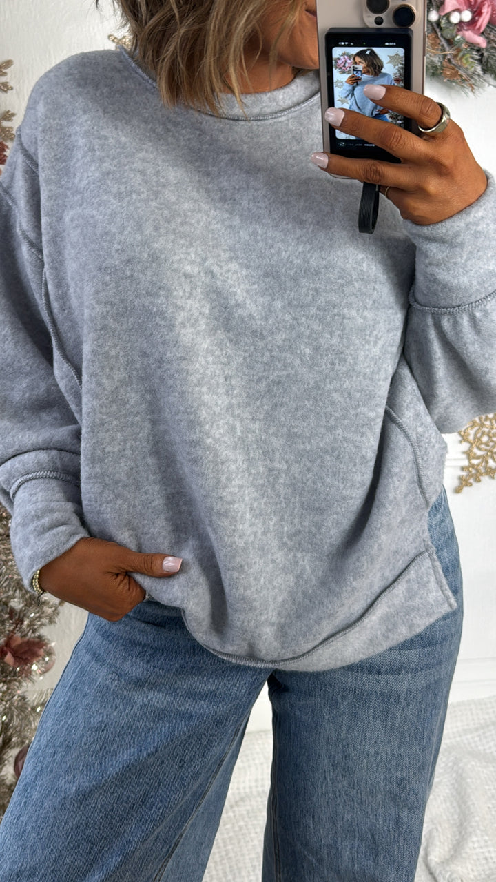 DOORBUSTER: Oversized Sweater, Grey