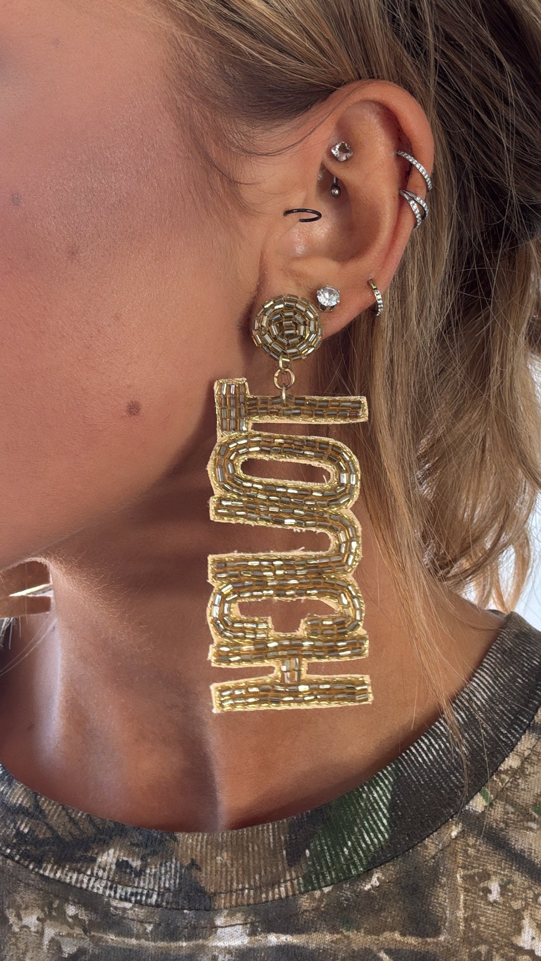 Touchdown Beaded Earring, Gold