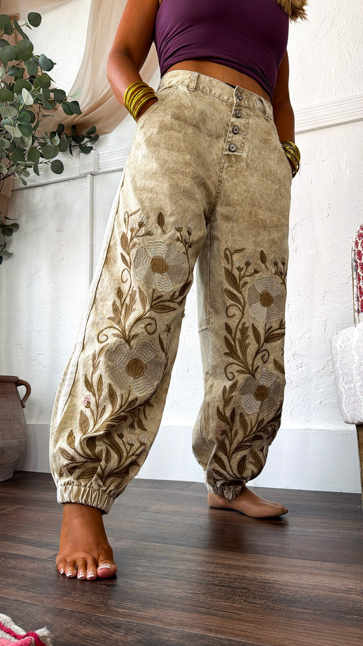 Marbled Sunflower Joggers, Sand Marble