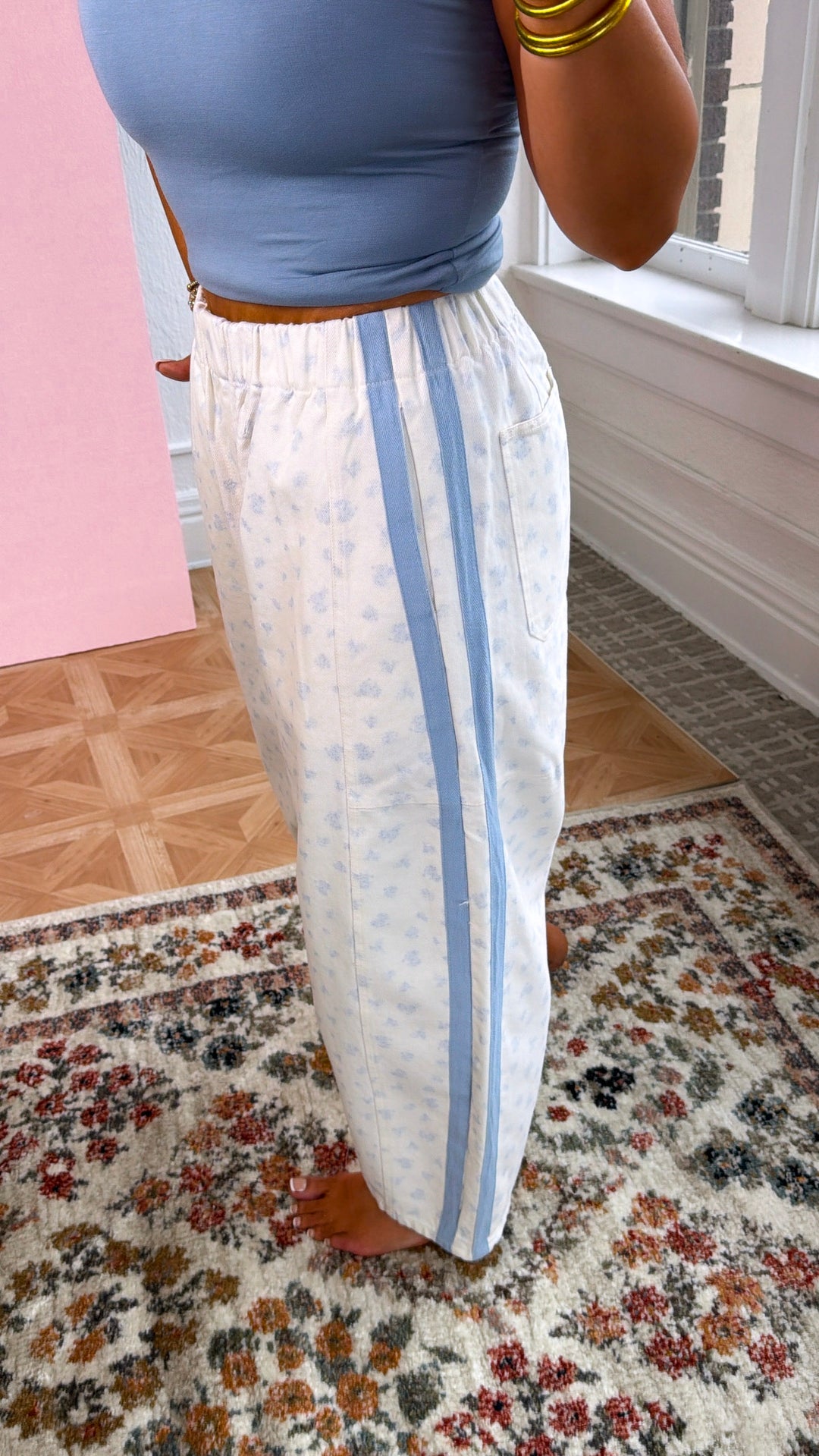 Ditsy Floral Printed Twill Barrels, LT. Blue