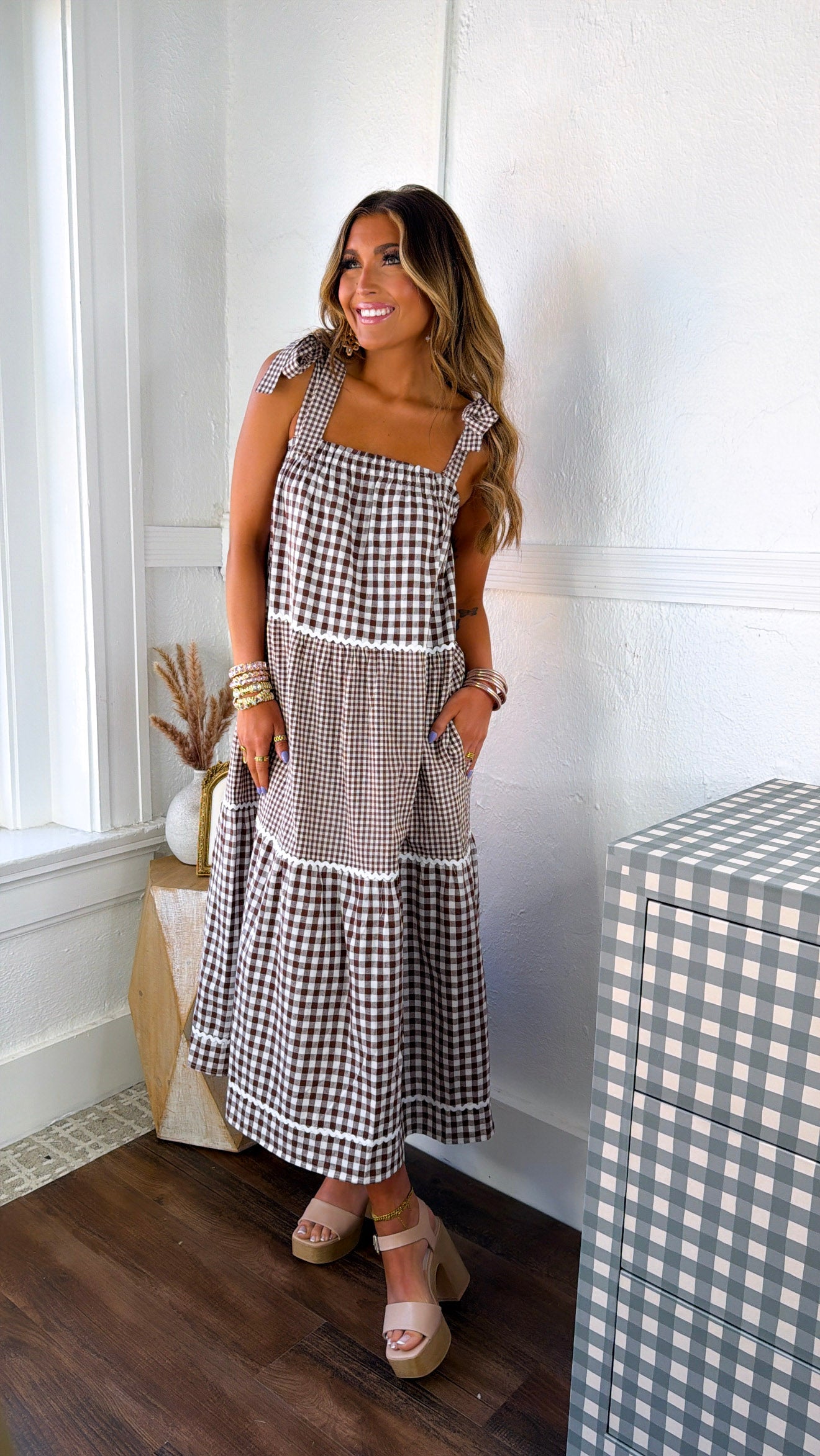gingham 新品未使用　COMESANDGOES+AH.H Vanilla Cold Brew Gingham Dress, Choco/ Cream – Everyday Chic Boutique