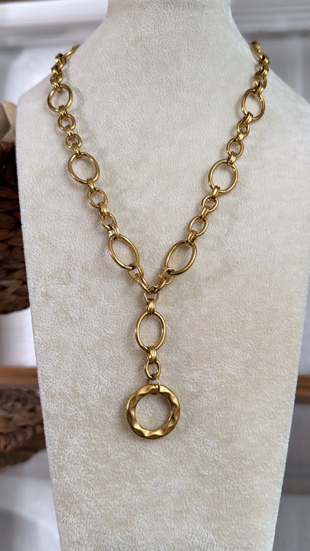 Treasure Jewels: Golden Loop Drop Necklace