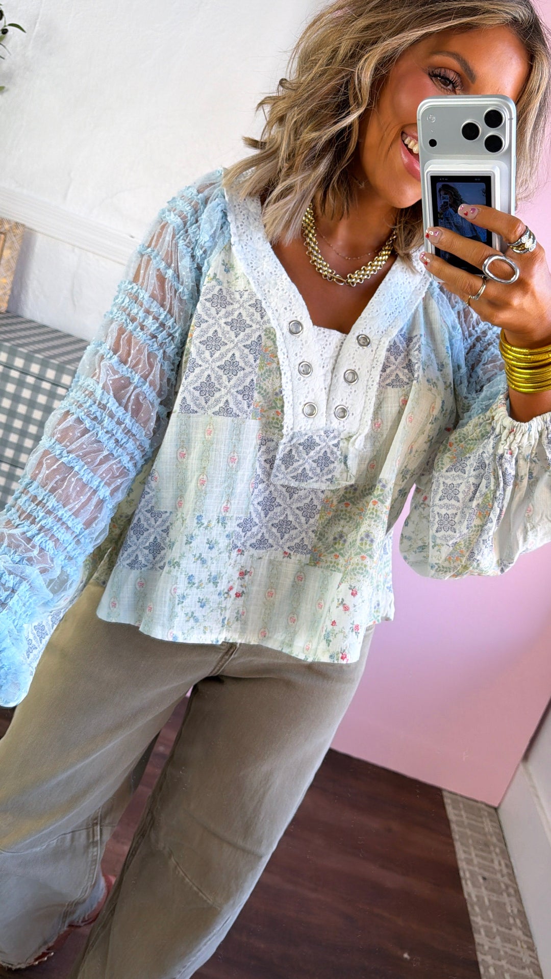 Sunset Sol Blouse, Baby Blue