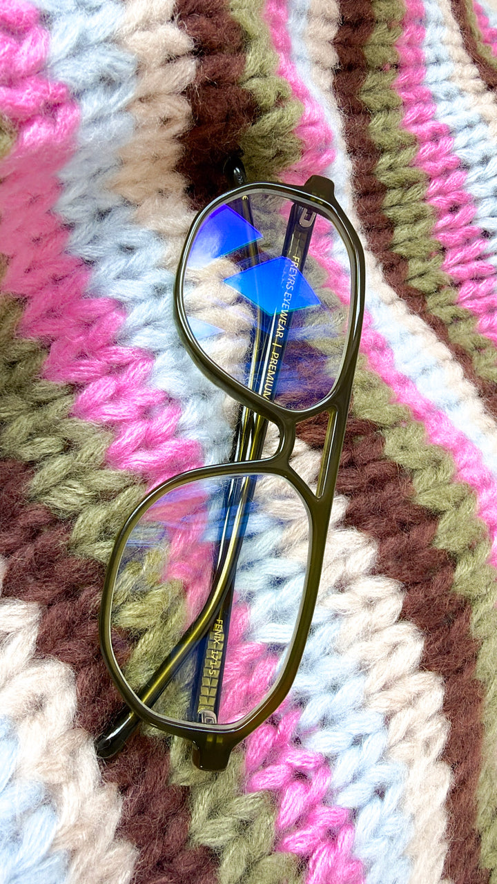 FREYRS: Fenix WHS, Lt.Olive