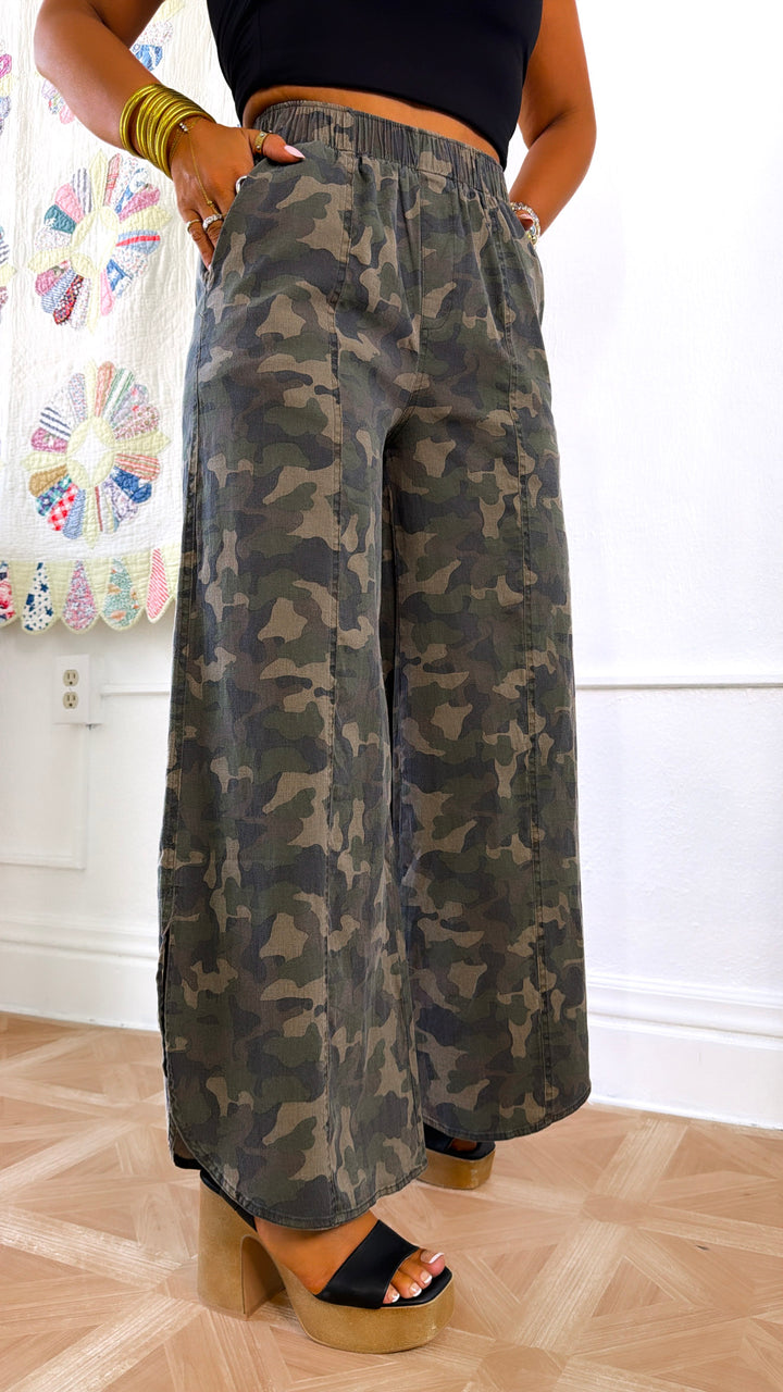 Bronco Lane Wide Leg Pants, Camo