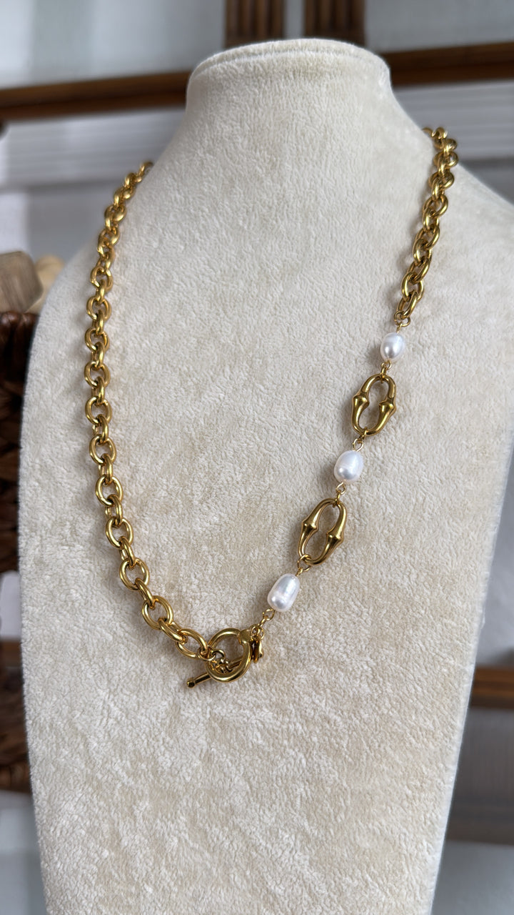 Treasure Jewels: Pearl Link Luxe Chain