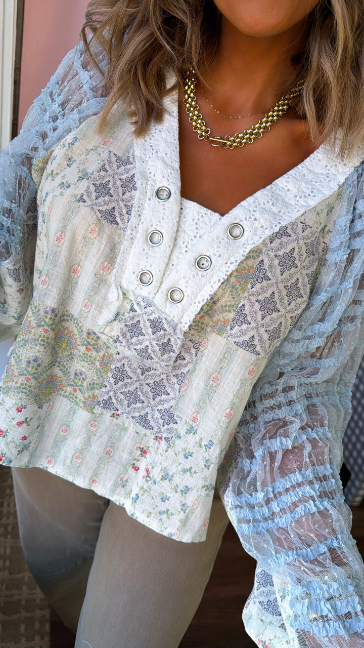 Sunset Sol Blouse, Baby Blue