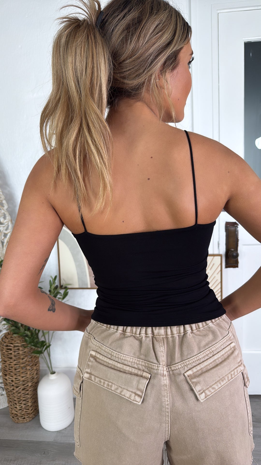 Everyday Essential Spaghetti Strap Cami, Black