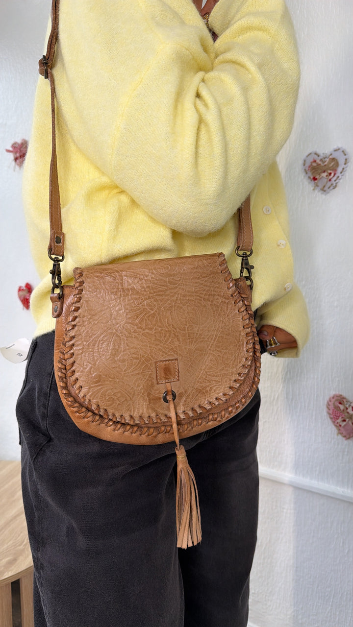 Bedstu Half Moon EM, Oats DD