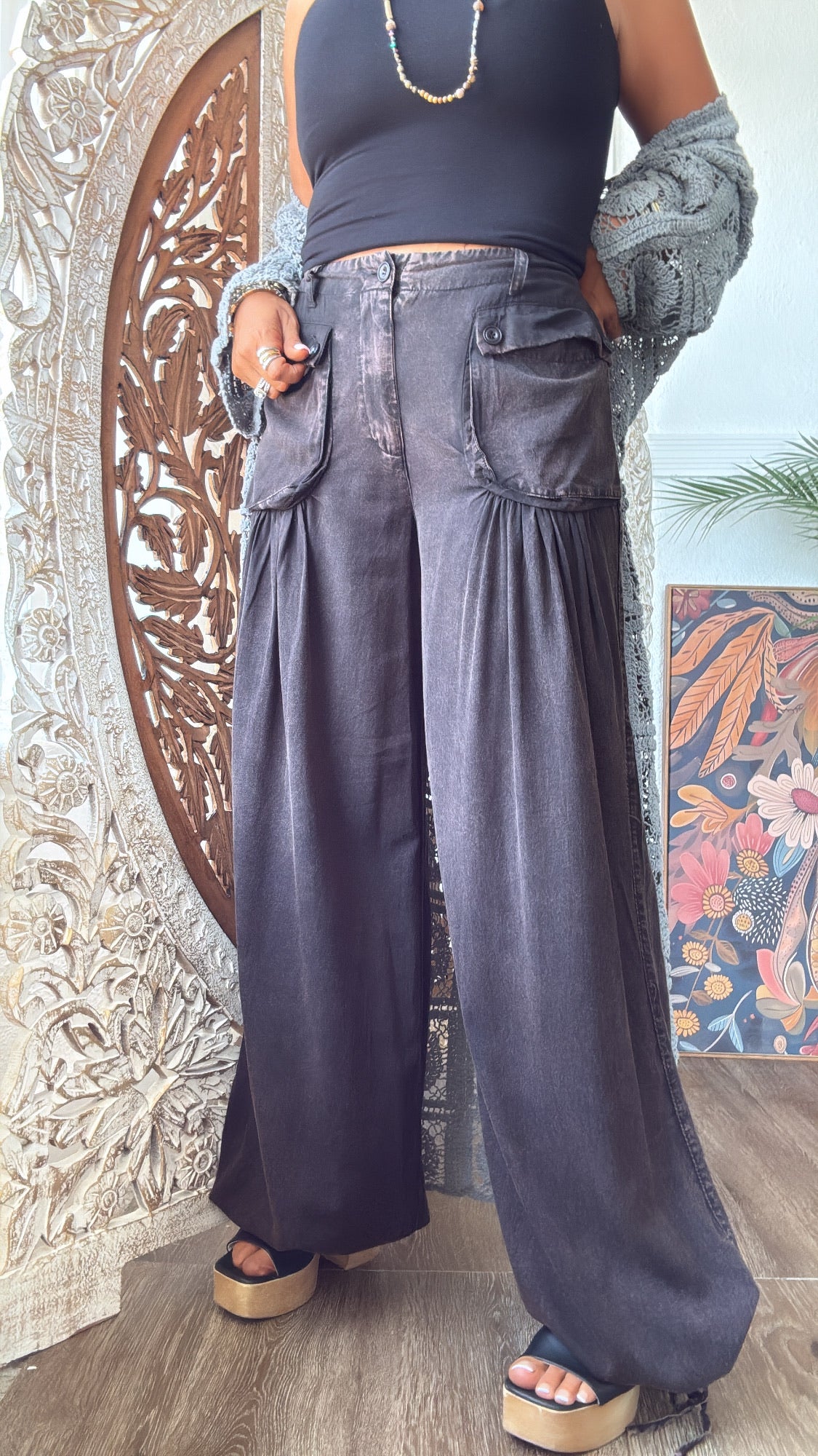 Washed Wide Leg Parachute Pants, Black – Everyday Chic Boutique