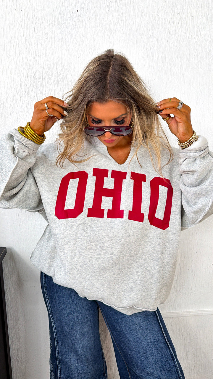 Reversible Split Crewneck, Grey/Red