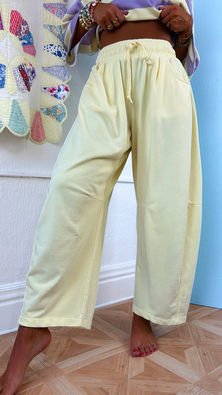 Classic Barrel Leg Sweatpants, Lemon