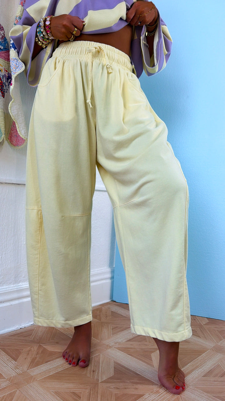 Classic Barrel Leg Sweatpants, Lemon