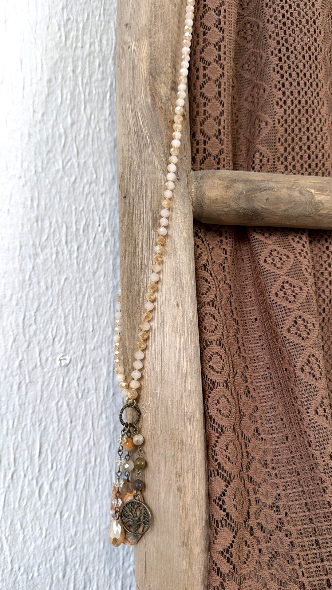 Nomad Blush Lilly Necklace