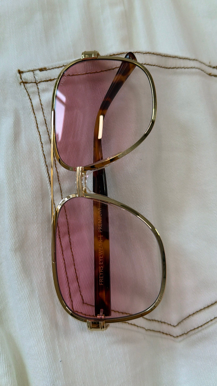 FREYRS: Carter WHS - Rose