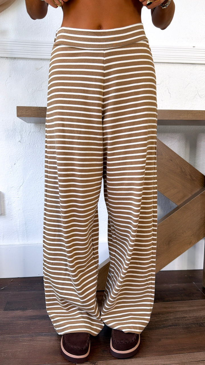 Best Thing Two Piece Set, Mocha/Cream