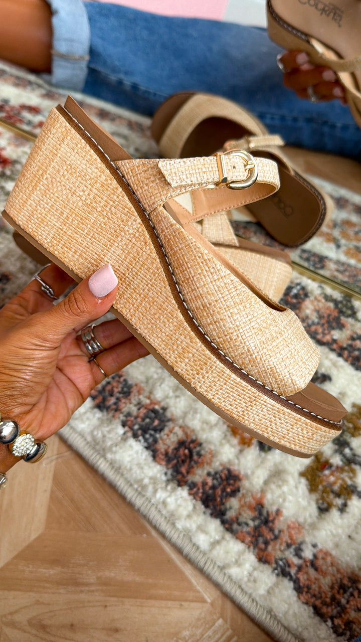 Best Cushion Basic Wedge Sandal, Raffia