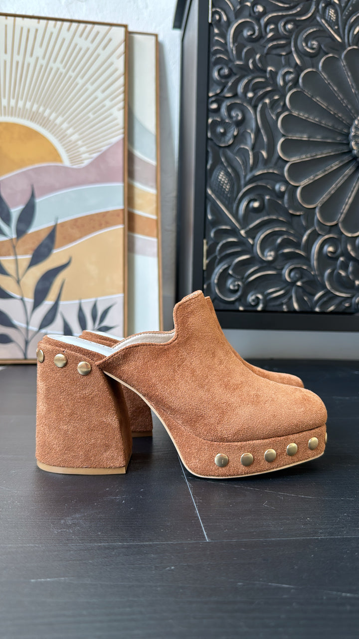 Sienna Platform Clogs, Caramel