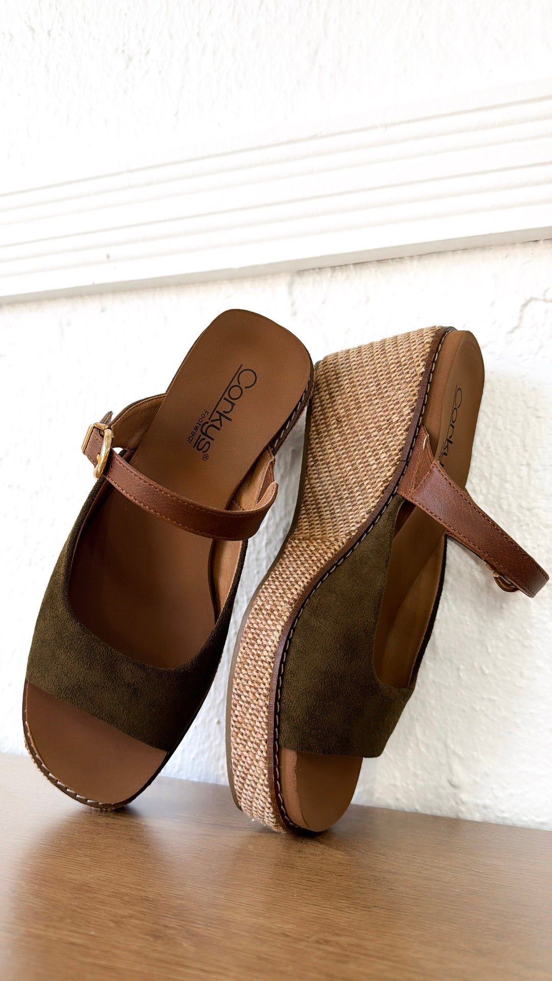 Best Cushion Basic Wedge Sandal, Moss