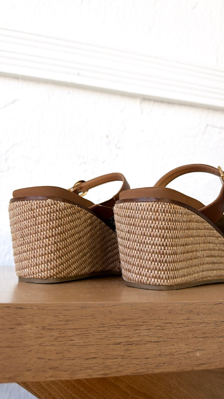 Best Cushion Basic Wedge Sandal, Moss