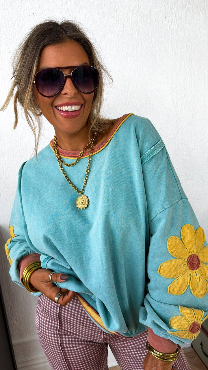 Daisy Jo Patched Crewneck, Seafoam
