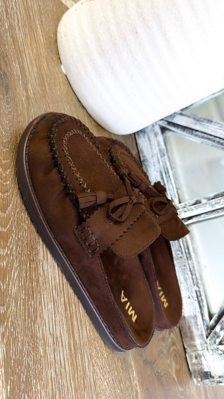 Vintage Meadow Slip on Sandals, Chocolate